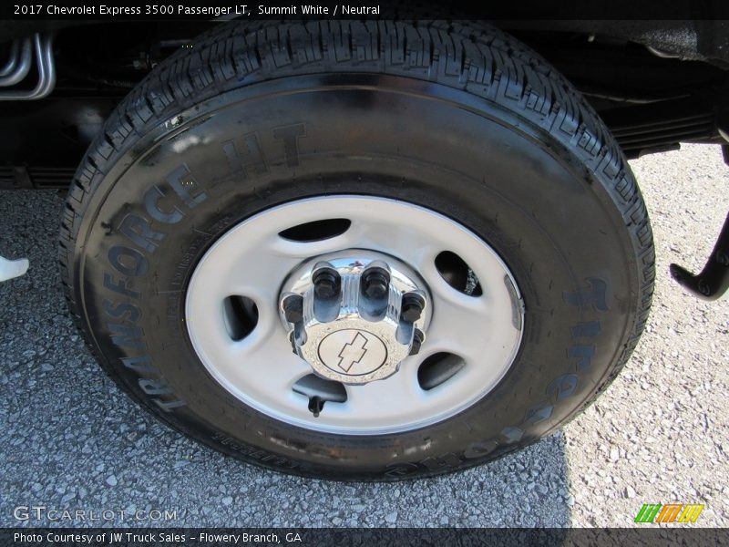 Summit White / Neutral 2017 Chevrolet Express 3500 Passenger LT