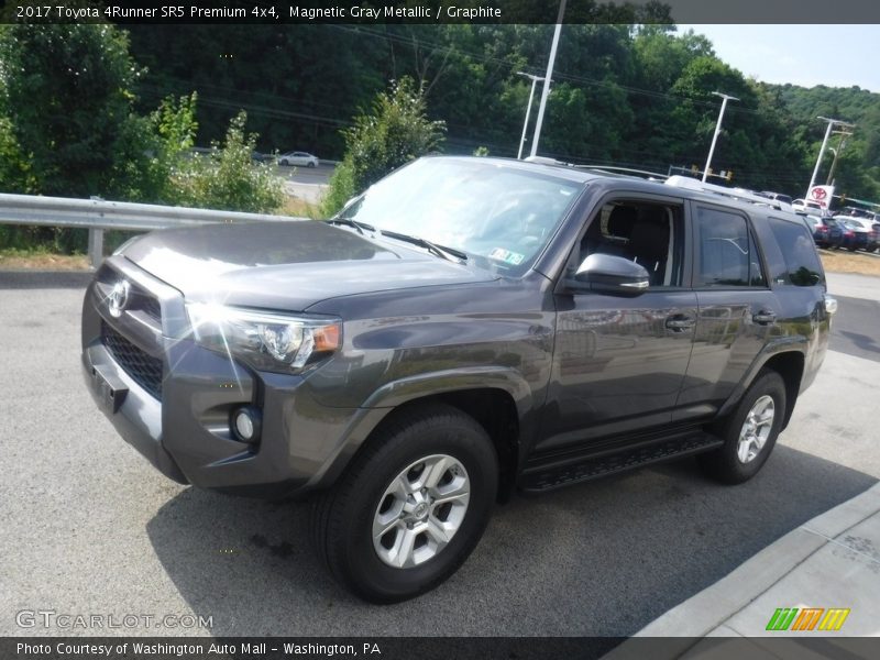 Magnetic Gray Metallic / Graphite 2017 Toyota 4Runner SR5 Premium 4x4