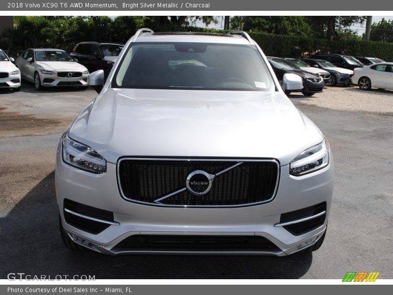 Bright Silver Metallic / Charcoal 2018 Volvo XC90 T6 AWD Momentum