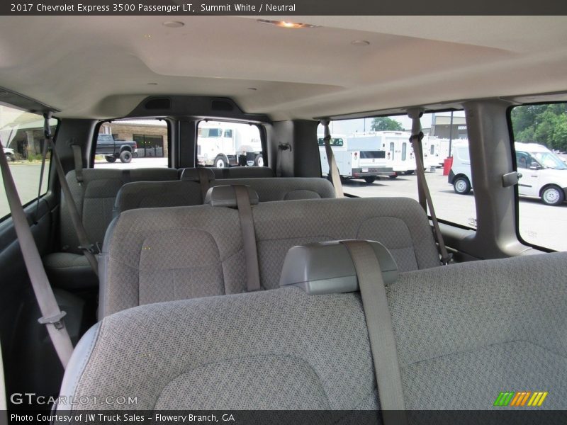 Summit White / Neutral 2017 Chevrolet Express 3500 Passenger LT