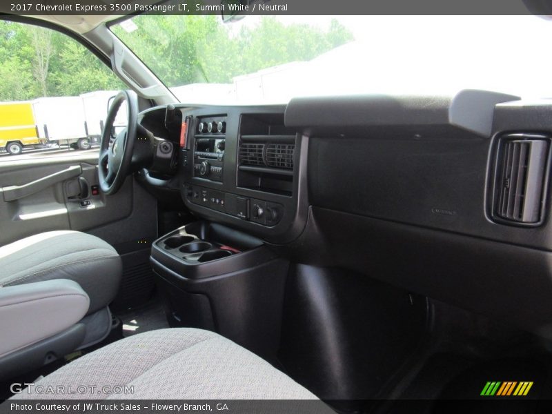 Summit White / Neutral 2017 Chevrolet Express 3500 Passenger LT