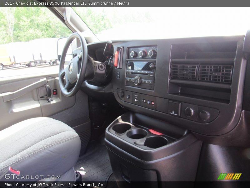 Summit White / Neutral 2017 Chevrolet Express 3500 Passenger LT
