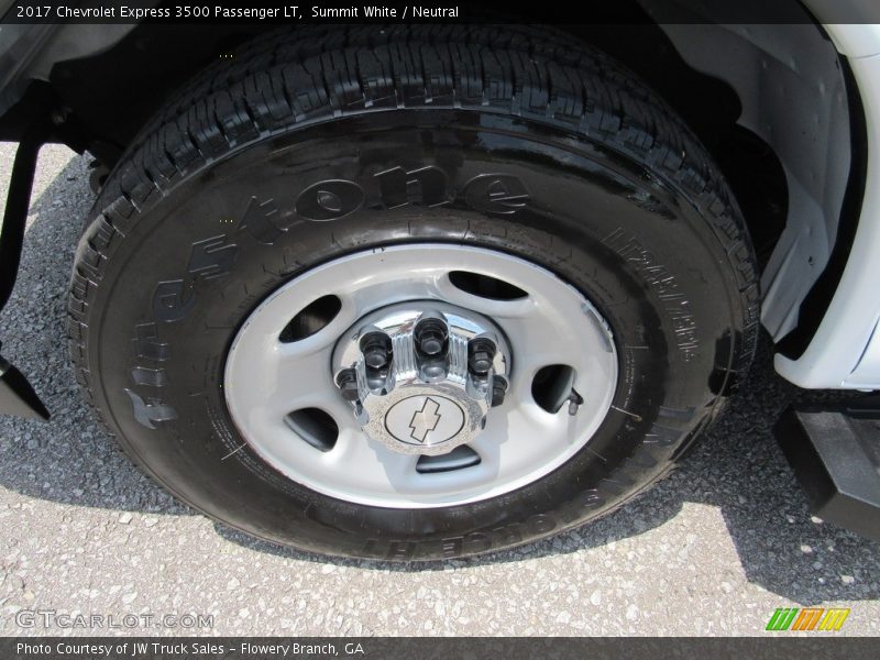 Summit White / Neutral 2017 Chevrolet Express 3500 Passenger LT