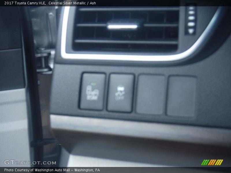 Celestial Silver Metallic / Ash 2017 Toyota Camry XLE