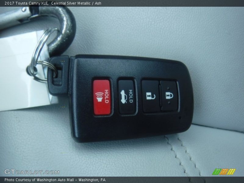 Celestial Silver Metallic / Ash 2017 Toyota Camry XLE