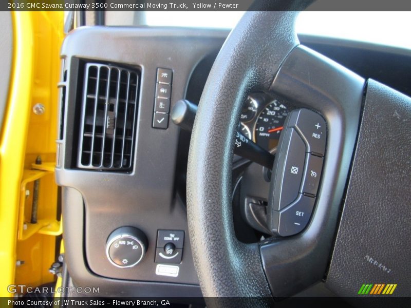  2016 Savana Cutaway 3500 Commercial Moving Truck Steering Wheel