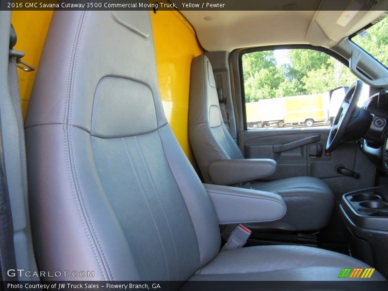 Front Seat of 2016 Savana Cutaway 3500 Commercial Moving Truck