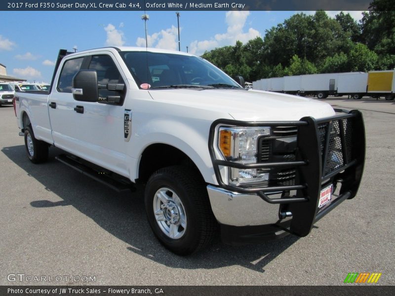 Oxford White / Medium Earth Gray 2017 Ford F350 Super Duty XL Crew Cab 4x4