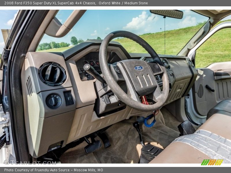 Oxford White / Medium Stone 2008 Ford F350 Super Duty XL SuperCab 4x4 Chassis