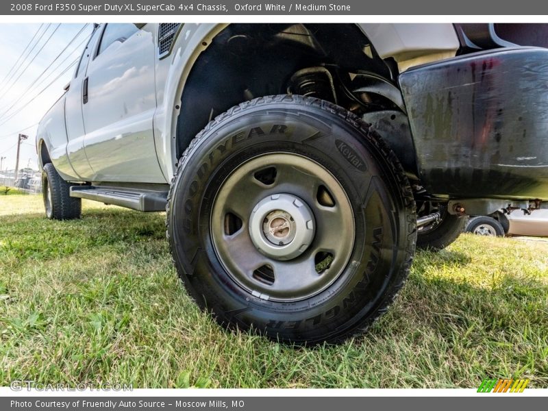  2008 F350 Super Duty XL SuperCab 4x4 Chassis Wheel