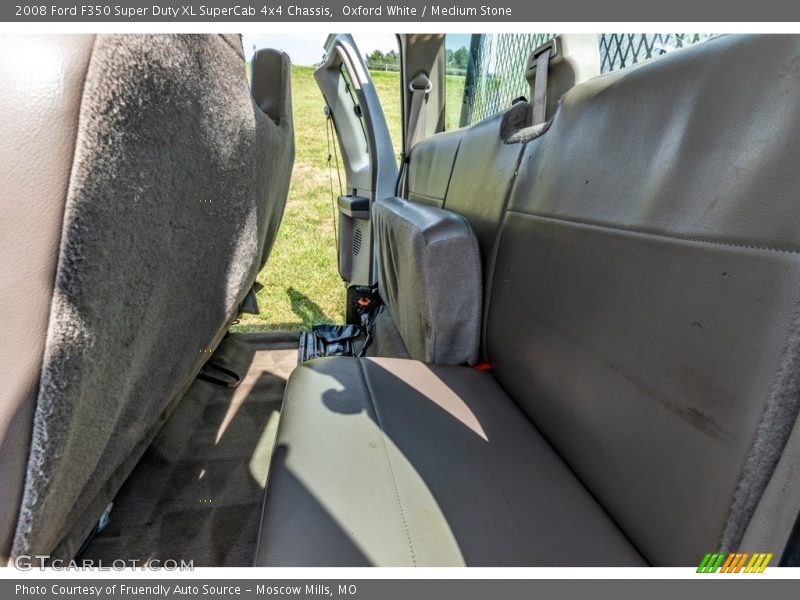 Rear Seat of 2008 F350 Super Duty XL SuperCab 4x4 Chassis