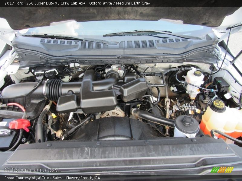 Oxford White / Medium Earth Gray 2017 Ford F350 Super Duty XL Crew Cab 4x4