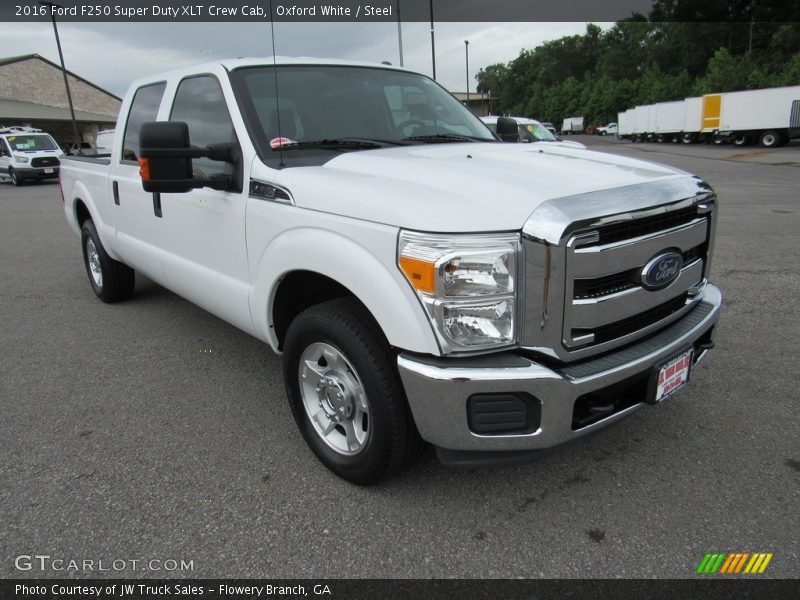 Oxford White / Steel 2016 Ford F250 Super Duty XLT Crew Cab