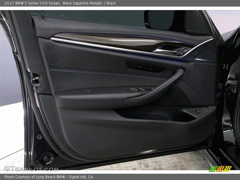 Black Sapphire Metallic / Black 2017 BMW 5 Series 530i Sedan