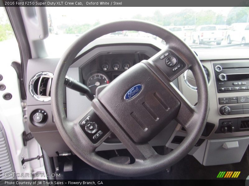 Oxford White / Steel 2016 Ford F250 Super Duty XLT Crew Cab