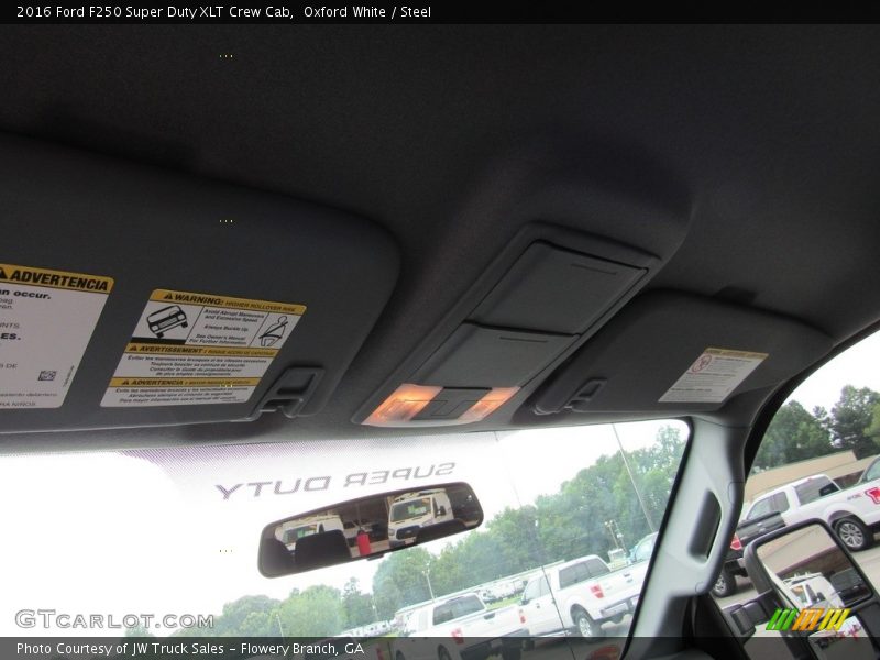 Oxford White / Steel 2016 Ford F250 Super Duty XLT Crew Cab