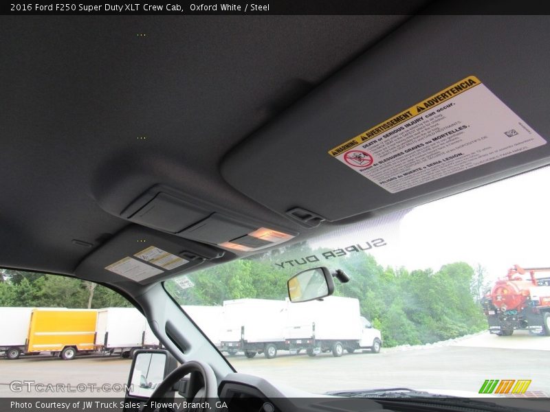 Oxford White / Steel 2016 Ford F250 Super Duty XLT Crew Cab