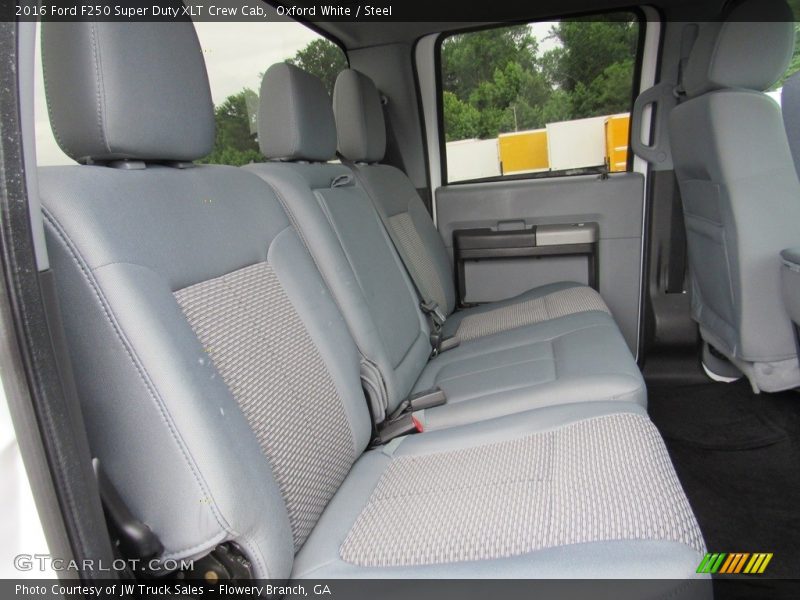 Oxford White / Steel 2016 Ford F250 Super Duty XLT Crew Cab