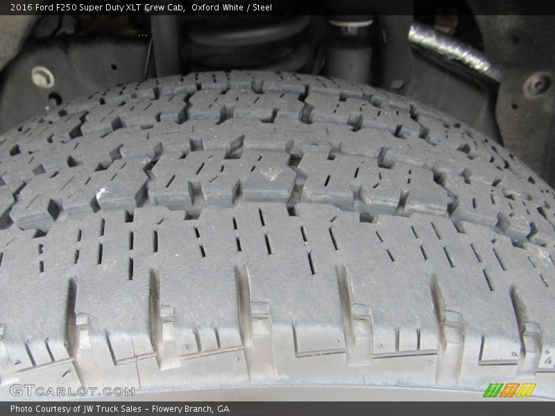 Oxford White / Steel 2016 Ford F250 Super Duty XLT Crew Cab