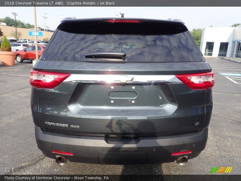 Graphite Metallic / Jet Black 2018 Chevrolet Traverse LT AWD