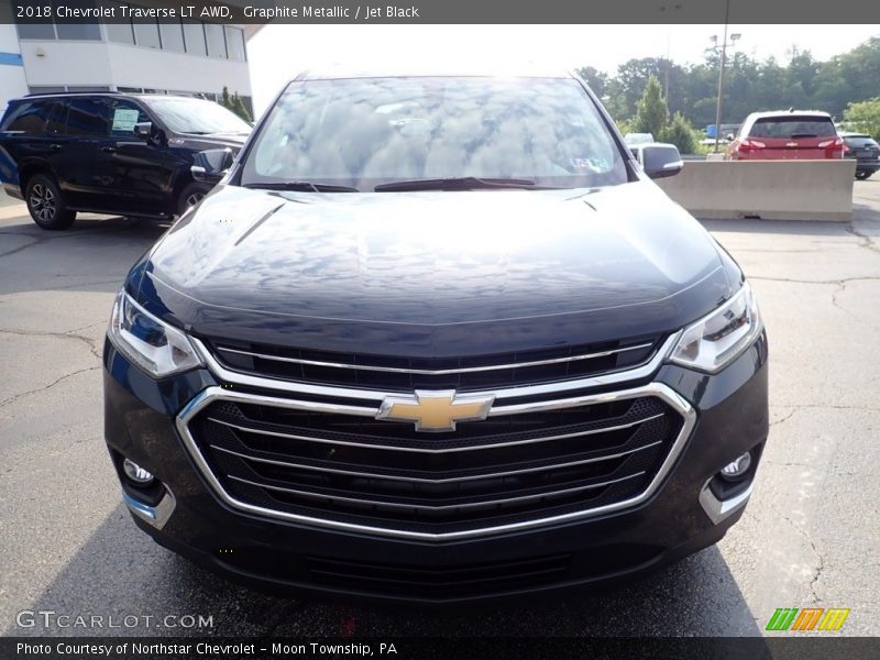 Graphite Metallic / Jet Black 2018 Chevrolet Traverse LT AWD