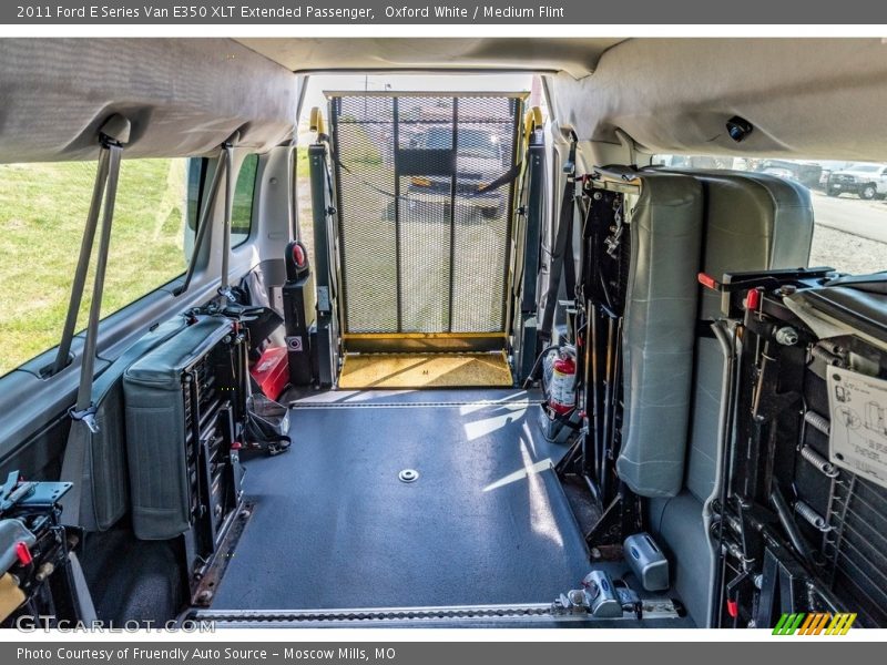 Oxford White / Medium Flint 2011 Ford E Series Van E350 XLT Extended Passenger