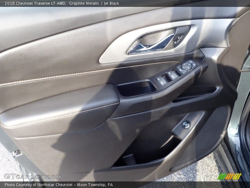 Graphite Metallic / Jet Black 2018 Chevrolet Traverse LT AWD