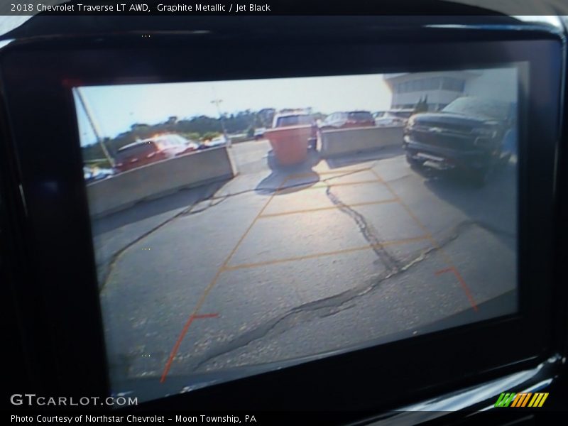 Graphite Metallic / Jet Black 2018 Chevrolet Traverse LT AWD