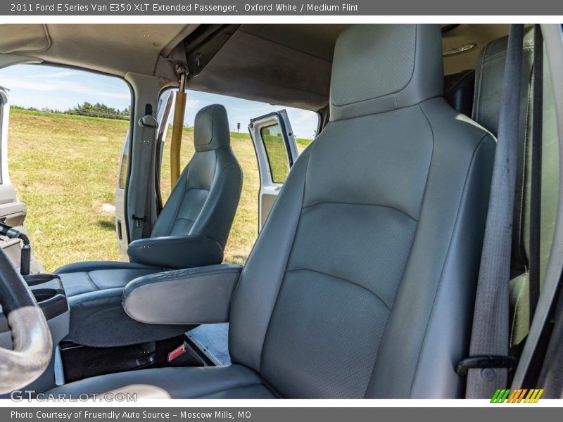 Oxford White / Medium Flint 2011 Ford E Series Van E350 XLT Extended Passenger
