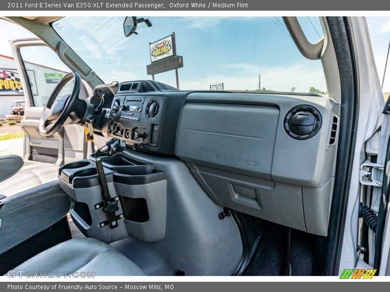 Oxford White / Medium Flint 2011 Ford E Series Van E350 XLT Extended Passenger