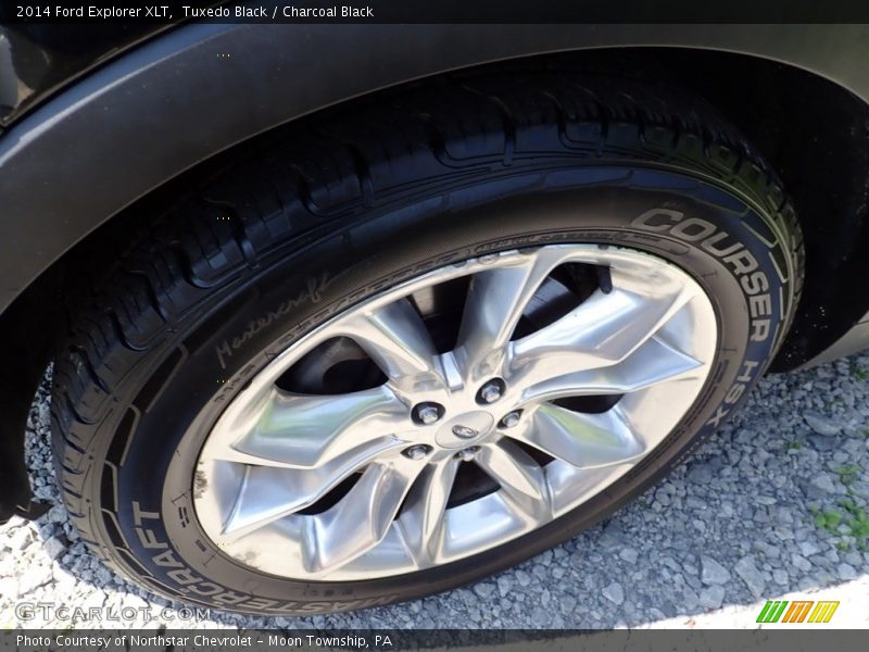 Tuxedo Black / Charcoal Black 2014 Ford Explorer XLT