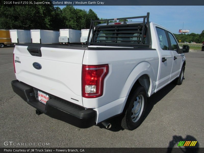 Oxford White / Medium Earth Gray 2016 Ford F150 XL SuperCrew