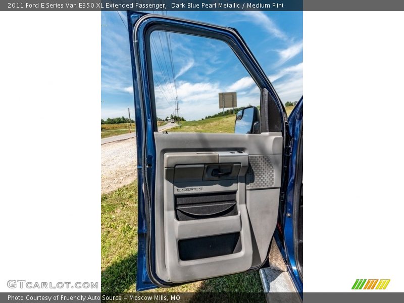 Dark Blue Pearl Metallic / Medium Flint 2011 Ford E Series Van E350 XL Extended Passenger