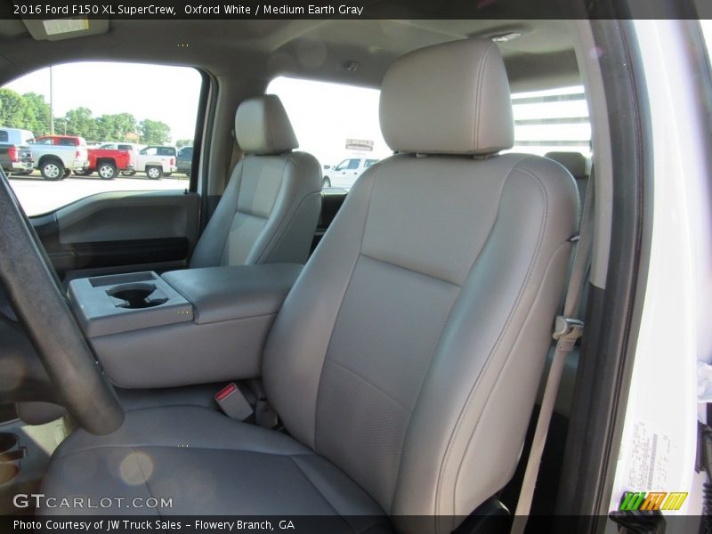 Oxford White / Medium Earth Gray 2016 Ford F150 XL SuperCrew