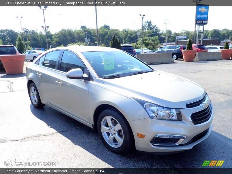 Champagne Silver Metallic / Jet Black 2016 Chevrolet Cruze Limited LT
