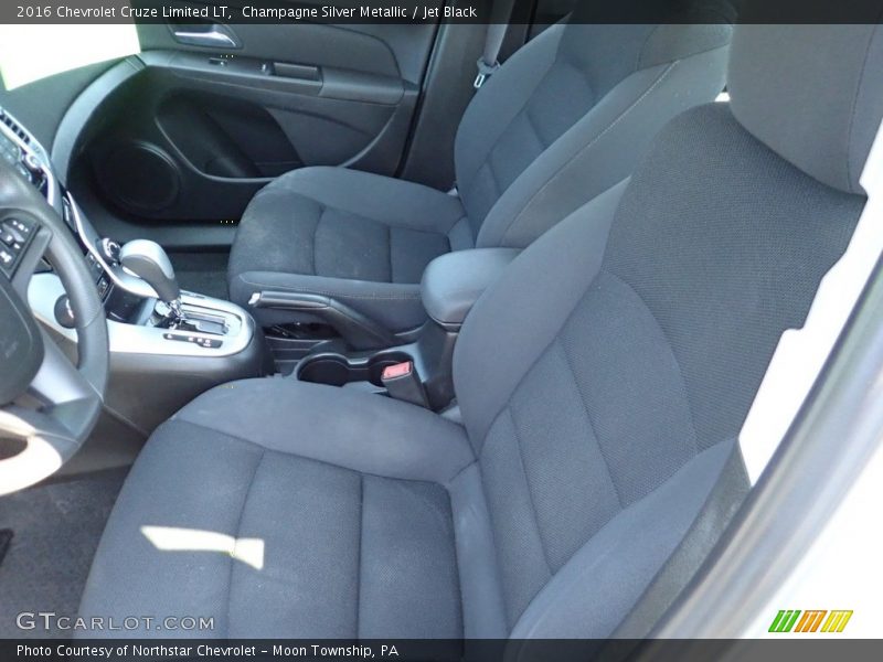 Champagne Silver Metallic / Jet Black 2016 Chevrolet Cruze Limited LT