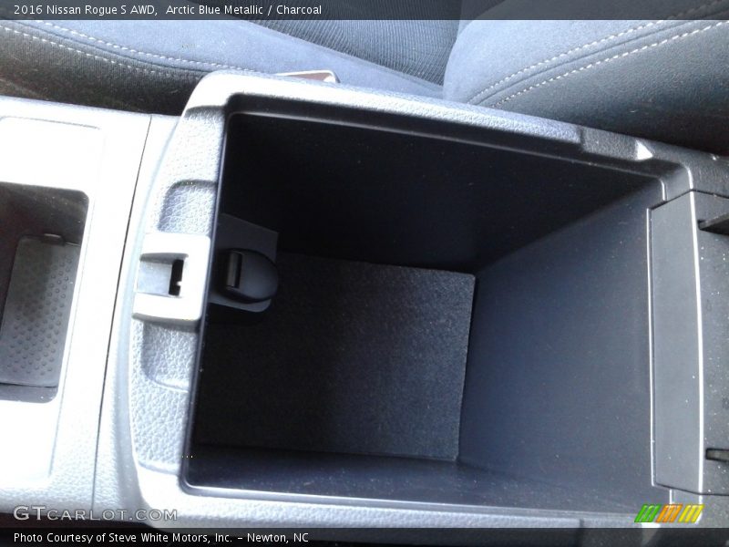 Arctic Blue Metallic / Charcoal 2016 Nissan Rogue S AWD