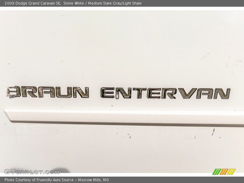 Stone White / Medium Slate Gray/Light Shale 2009 Dodge Grand Caravan SE