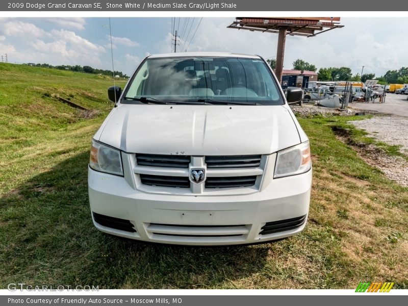 Stone White / Medium Slate Gray/Light Shale 2009 Dodge Grand Caravan SE