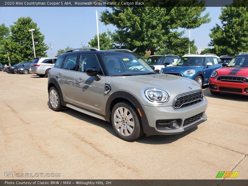Moonwalk Gray Metallic / Carbon Black 2020 Mini Countryman Cooper S All4