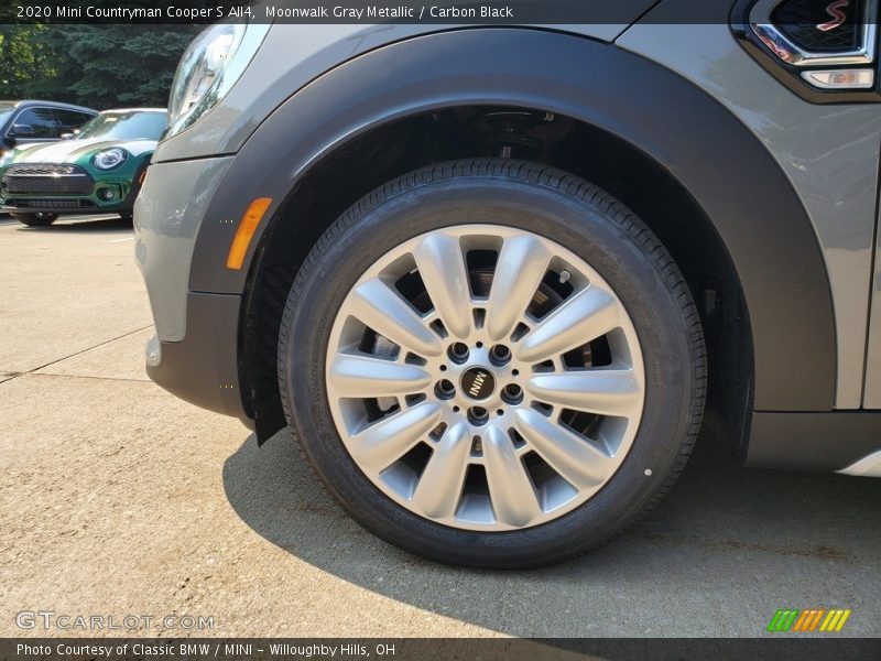Moonwalk Gray Metallic / Carbon Black 2020 Mini Countryman Cooper S All4