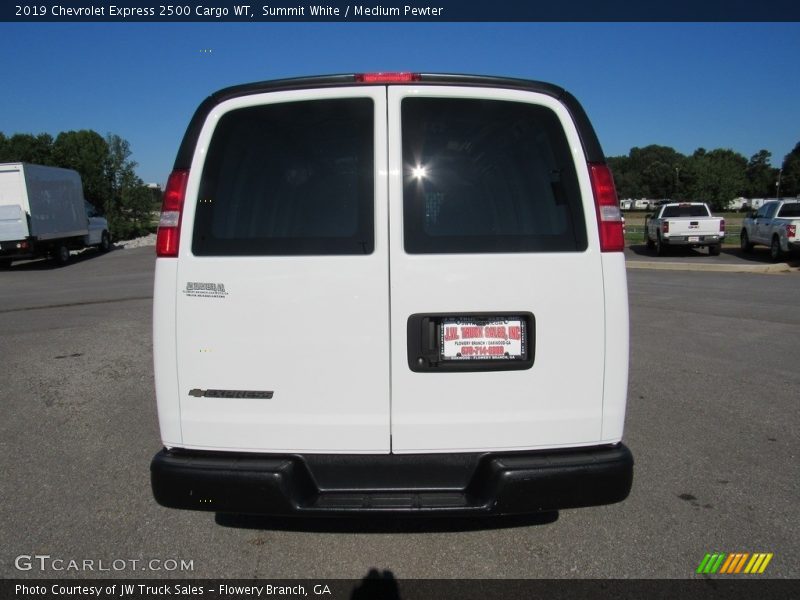 Summit White / Medium Pewter 2019 Chevrolet Express 2500 Cargo WT