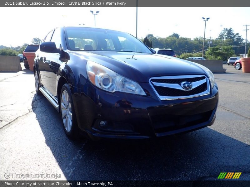 Crystal Black Silica / Warm Ivory 2011 Subaru Legacy 2.5i Limited