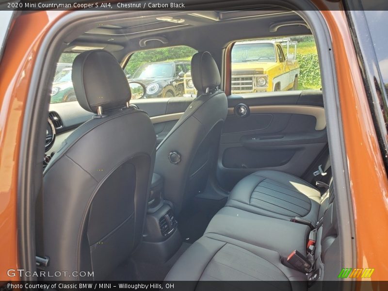 Chestnut / Carbon Black 2020 Mini Countryman Cooper S All4