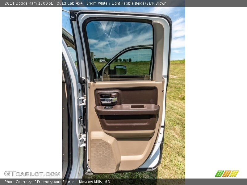 Bright White / Light Pebble Beige/Bark Brown 2011 Dodge Ram 1500 SLT Quad Cab 4x4
