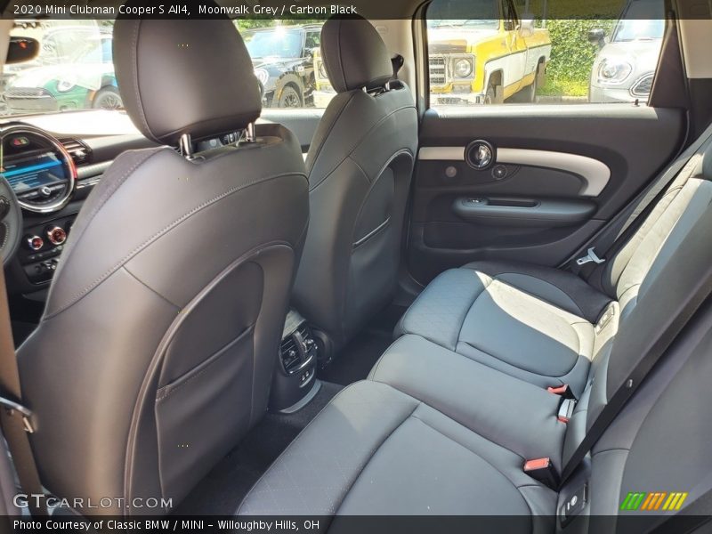 Moonwalk Grey / Carbon Black 2020 Mini Clubman Cooper S All4