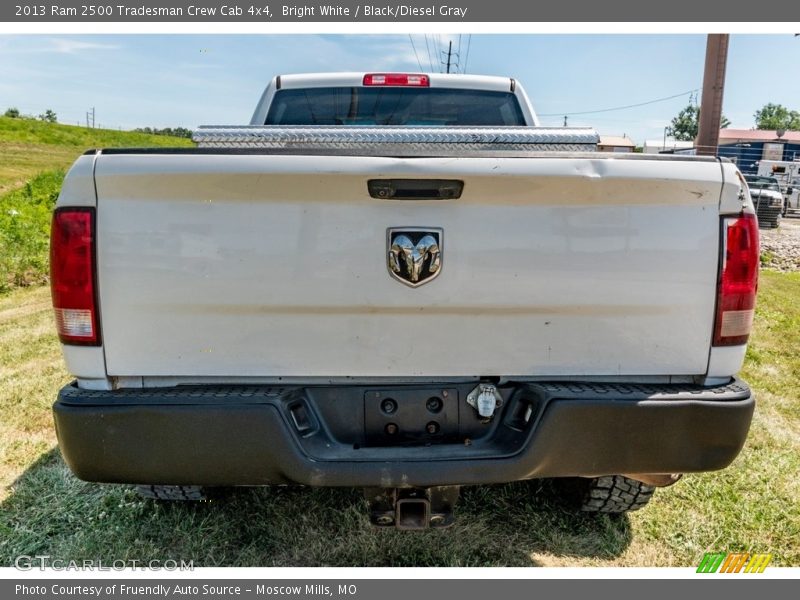 Bright White / Black/Diesel Gray 2013 Ram 2500 Tradesman Crew Cab 4x4