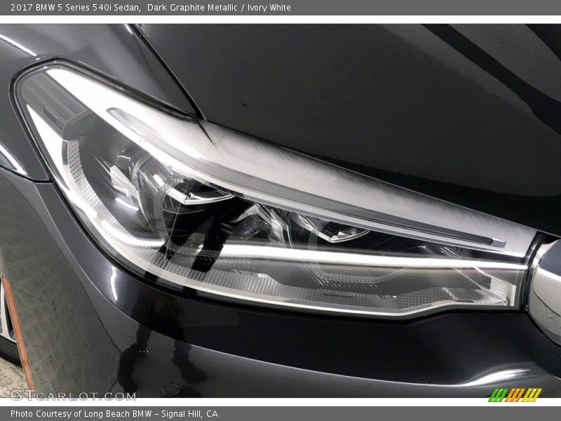 Dark Graphite Metallic / Ivory White 2017 BMW 5 Series 540i Sedan