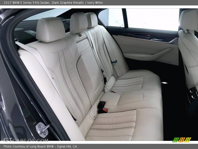 Dark Graphite Metallic / Ivory White 2017 BMW 5 Series 540i Sedan