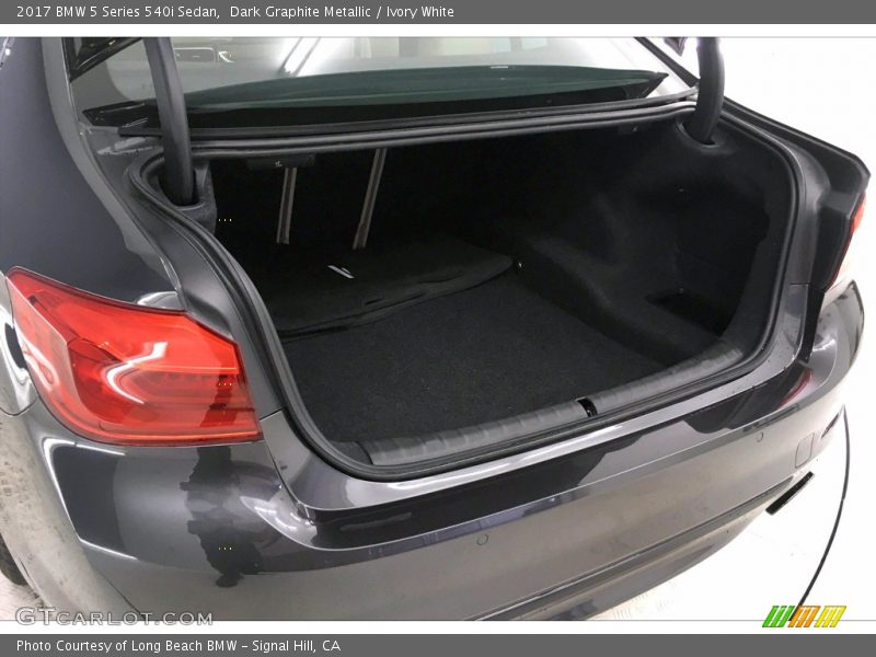 Dark Graphite Metallic / Ivory White 2017 BMW 5 Series 540i Sedan